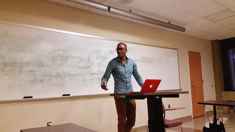 The Evolved Man of the Week: Larry Williams Jr.